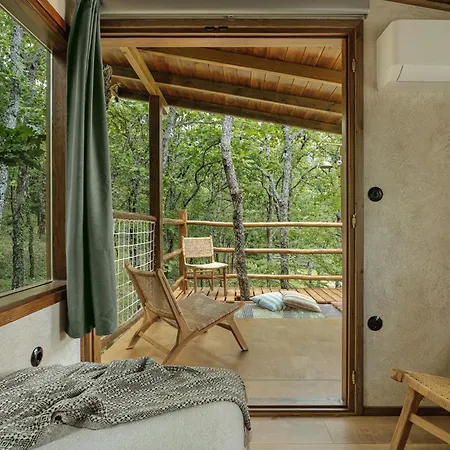 Agramada Bed & Breakfast *