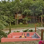 Agramada 4*