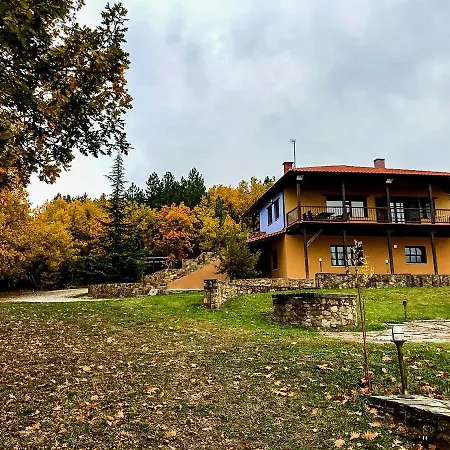 Agramada Bed & Breakfast 4*