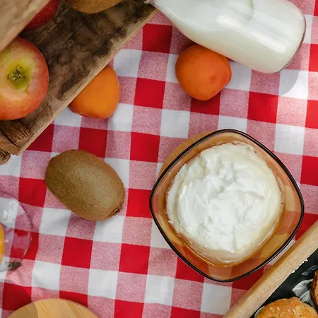 Agramada فندق مبيت وإفطار أرنايا