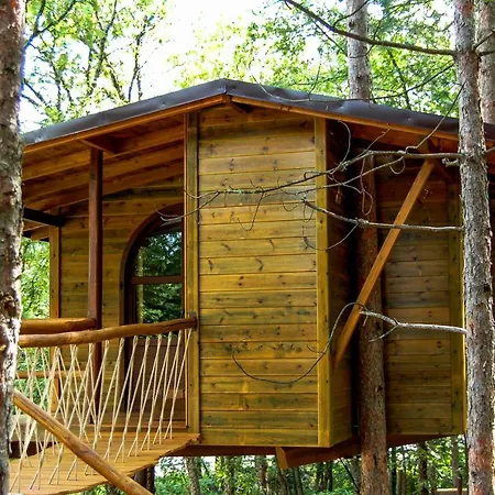 ベッド・アンド・ブレックファスト Agramada アルネア