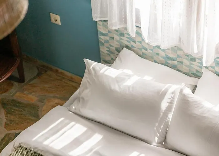 Agramada Bed and Breakfast Αρναία